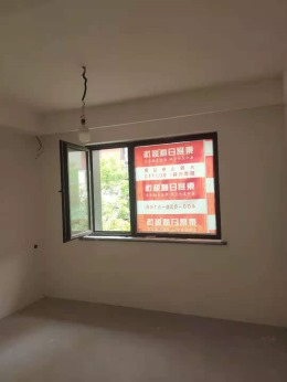 中航城两河流域115平简美风格施工工地