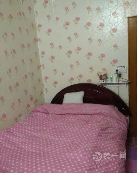 80后单身姑娘260元装修小出租屋 温馨又舒适！