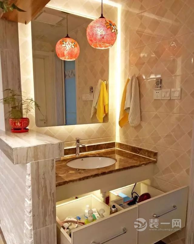 89平米现代简约风格婚房装修效果图