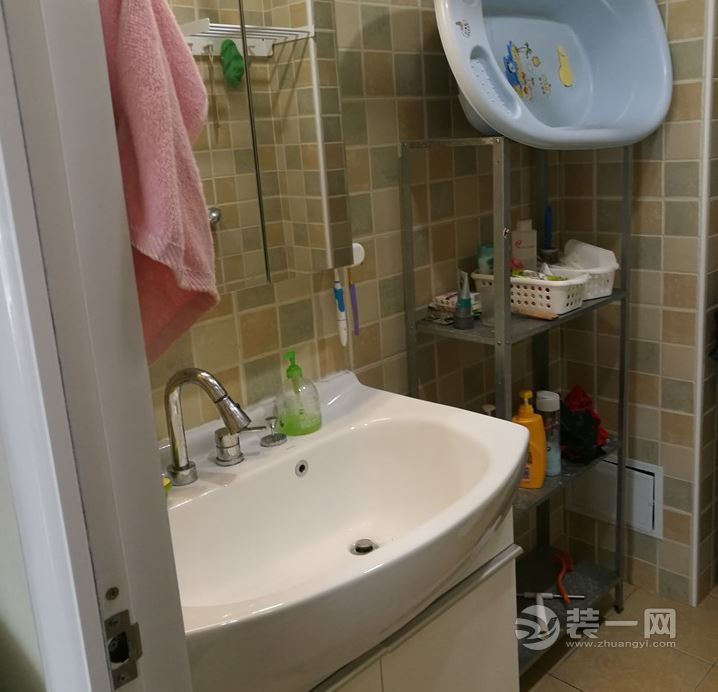 现代简约风格装修效果图