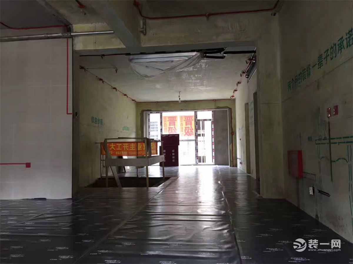 沈阳万锦香樟树149平米装修泥瓦阶段